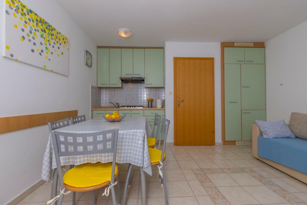 Apartman Emma Appartamento Dramalj Esterno foto
